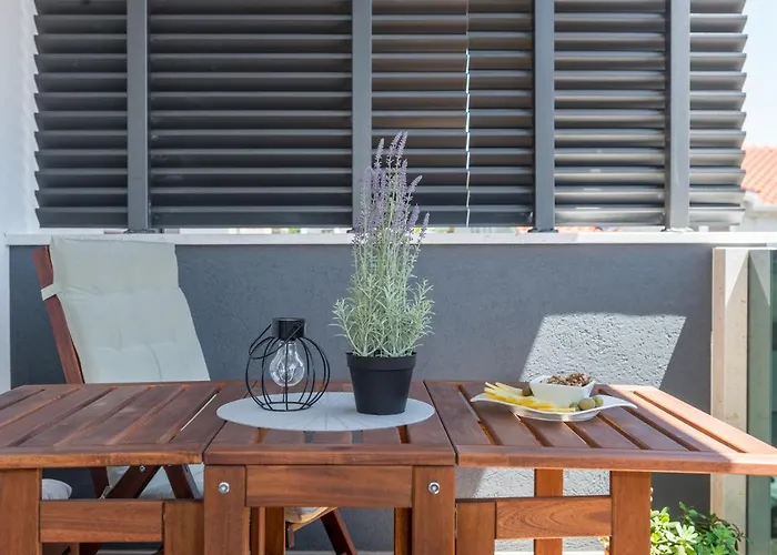 New And Chic Place Near Old Town Of Trogir