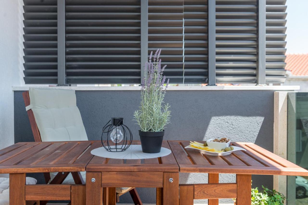 New And Chic Place Near Old Town Of Apartment *