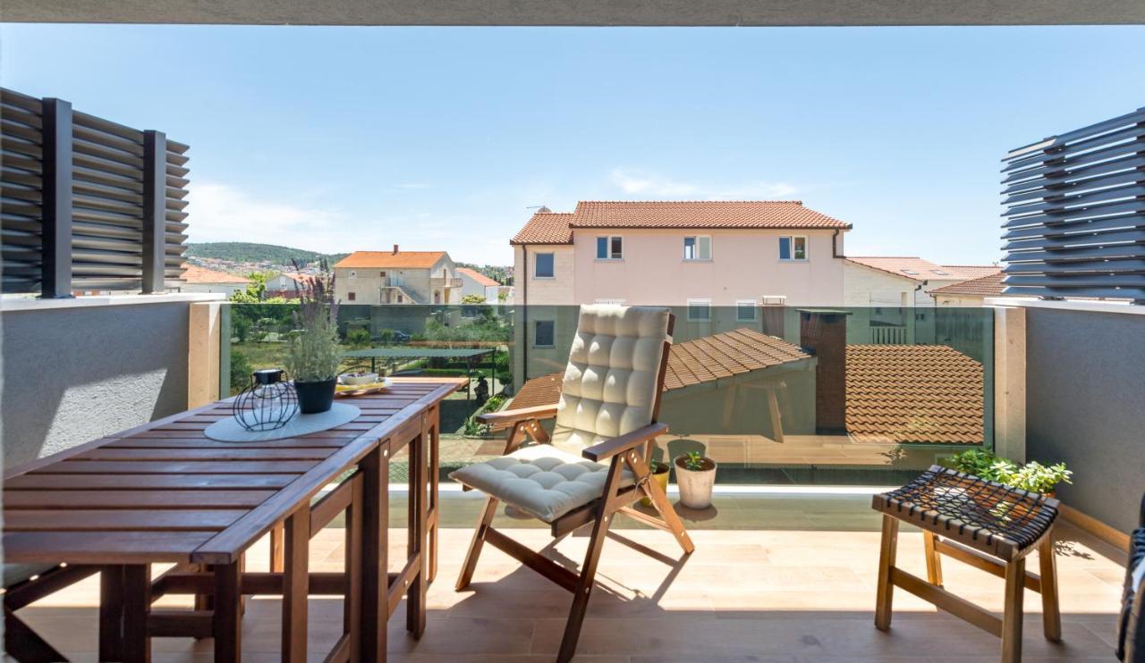 New And Chic Place Near Old Town Of Apartment Trogir