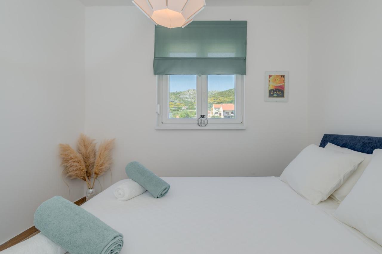 New And Chic Place Near Old Town Of Trogir